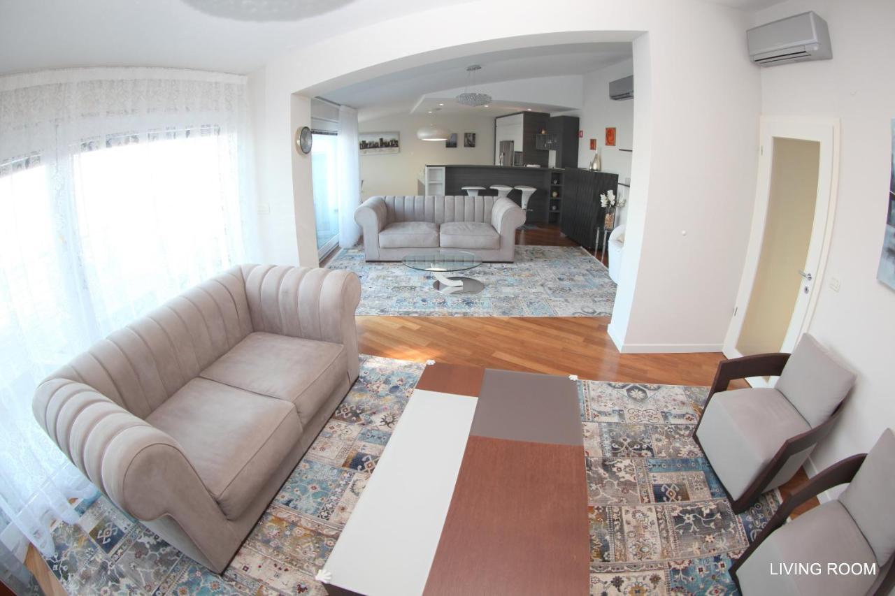 Luxury Marina View Apartment Izola Luaran gambar